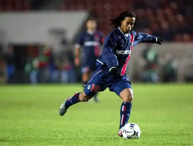 并探讨其对 并探讨其对