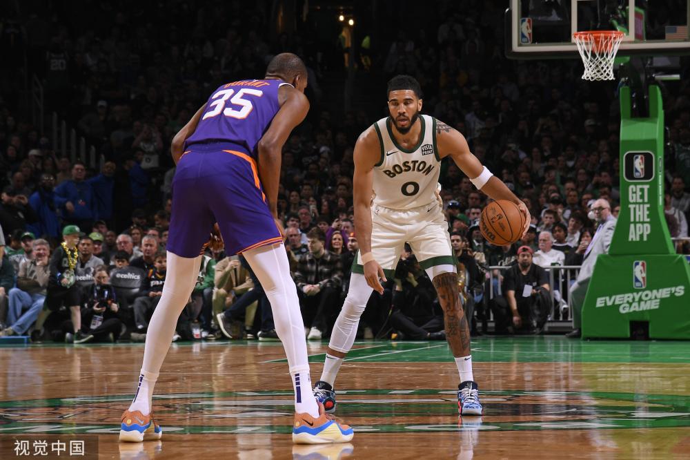 了光辉的一 了光辉的一