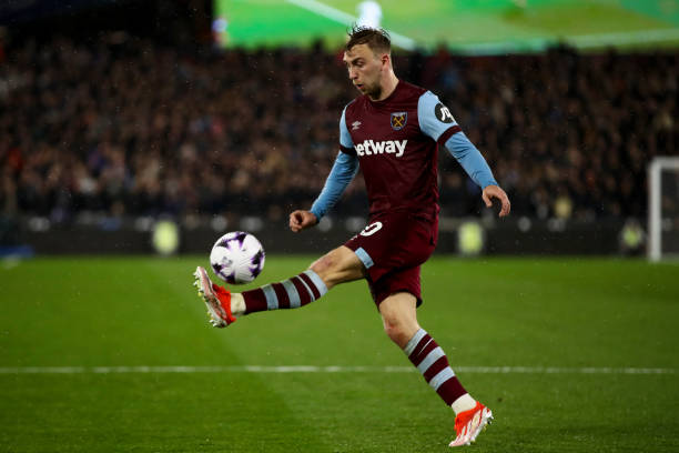 皇马一贯坚 皇马一贯坚